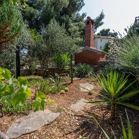Seaside House Businci, Ciovo - 27831 בית נופש